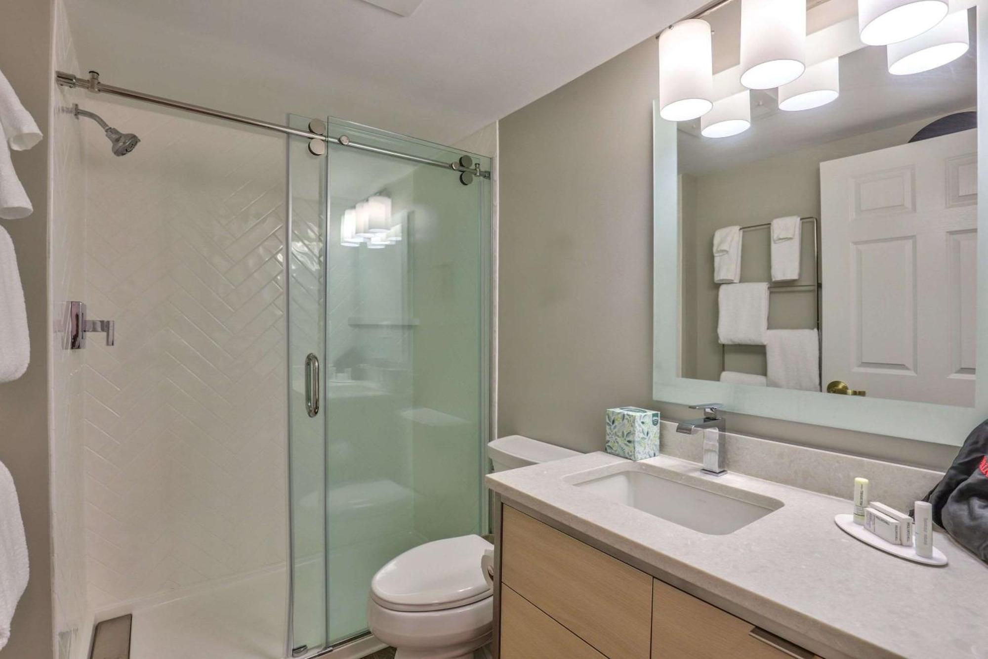 Alluxsuites At 1876, Ascend Hotel Collection Tallahassee Exteriér fotografie